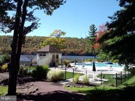 5 MIDLAKE DRIVE