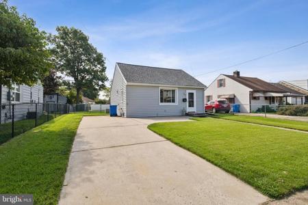 808 BORDENTOWN RD