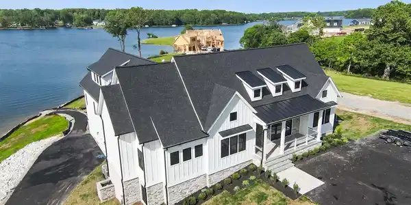 144 ANDERSON WAY LAKE ANNA