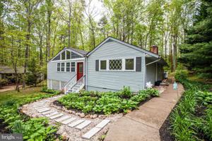 105 WINCHESTER LANE