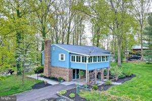22 HALLECK DRIVE