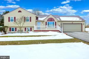 19 EWELL DRIVE