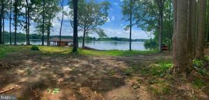 384 LAKE FOREST DRIVE