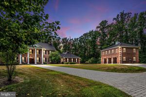 8205 ASHY PETRAL COURT