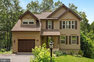 6412 LAKERIDGE DRIVE