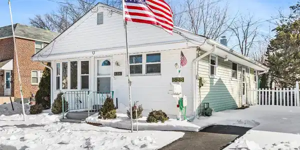 836 HAVERFORD ROAD