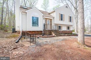 12710 LAKE WILDERNESS LANE