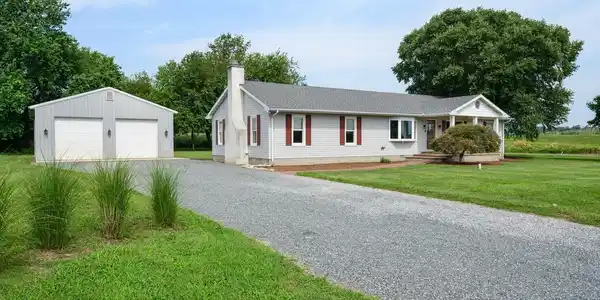 7982 RADCLIFFE ROAD