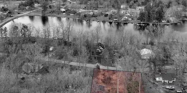 120 LAUREL DRIVE