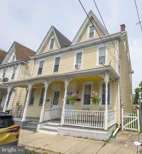 213 CONOVER STREET