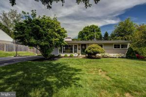 1211 THISTLEWOOD LANE