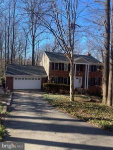 15794 BEACON HILL PLACE