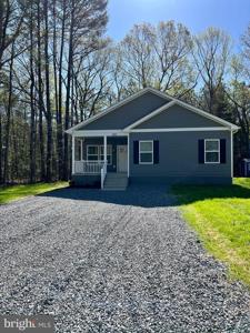 219 HOLLY WAY