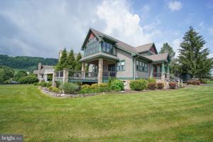 193 LAKE POINTE DRIVE
