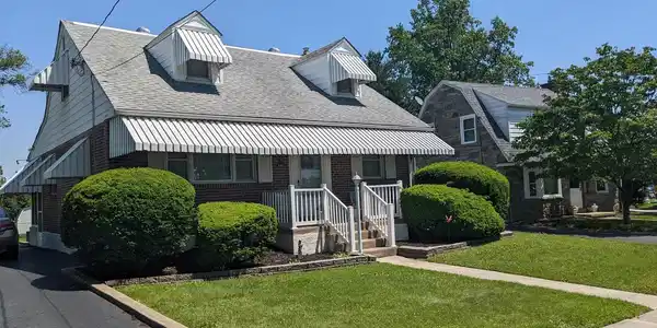 319 NICHOLSON ROAD