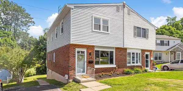 26 VIRGINIA CIRCLE