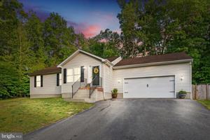 104 HESSIAN DRIVE