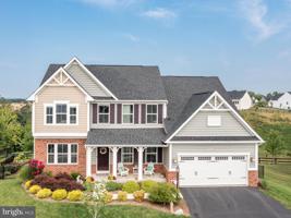 123 CABBAGE WHITE DRIVE