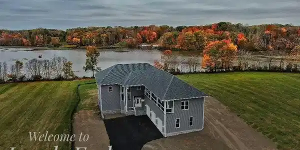 24028 LANDS END DRIVE