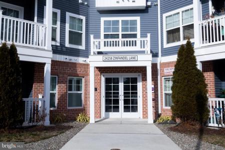 24258 ZINFANDEL LANE #103