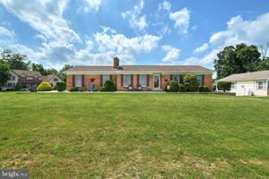 127 LAKE MEADE DRIVE