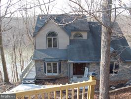 10496 LAKERIDGE COURT