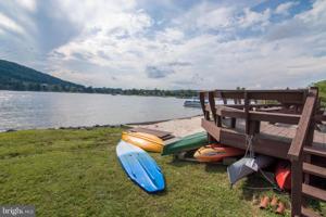 1692 DEEP CREEK DRIVE