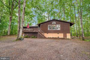 200 LAKEVIEW PARKWAY