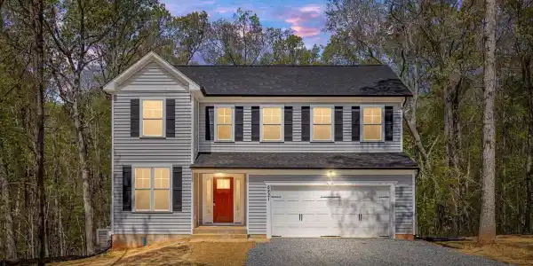 5221 WYNDEMERE CIRCLE