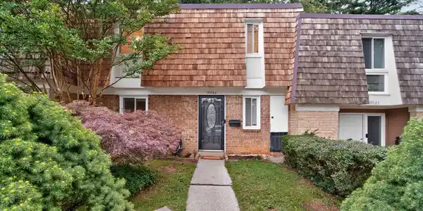 19025 COLTFIELD COURT