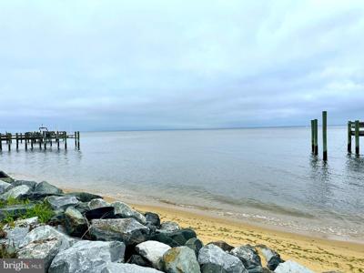 314 BEACHSIDE DRIVE