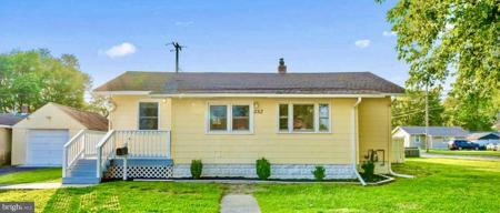 252 G STREET