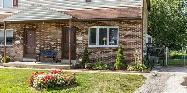 36 VIRGINIA CIRCLE