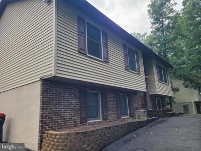 1226 LAKEVIEW DRIVE