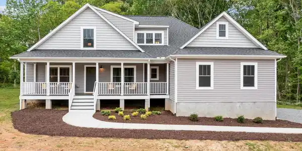 45 TRAVELLER STREET