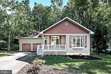 1303 LAKEVIEW PARKWAY
