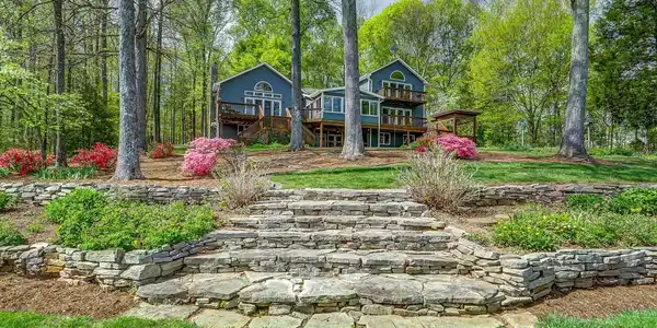 661 BUSBEES POINT ROAD
