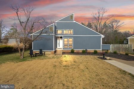 5513 WESTCLIFF COURT