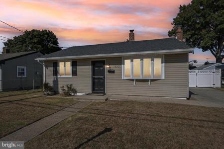 935 MOUNT ROAD