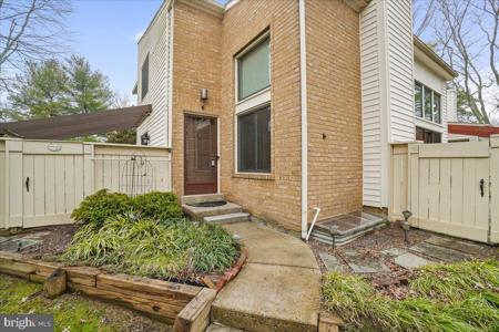 14 SPARROW VALLEY COURT