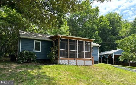 1346 LAKESHORE DRIVE