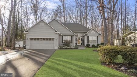 104 SILVER SPRING DRIVE