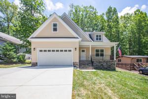 3810 LAKEVIEW PARKWAY
