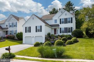 400 CARPENTERS COVE LANE