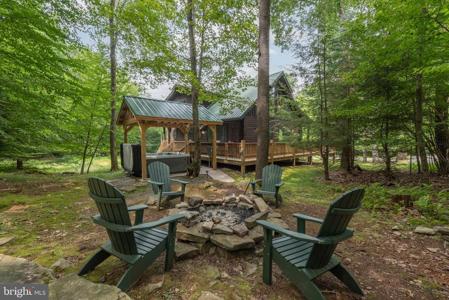 353 BASSWOOD WAY
