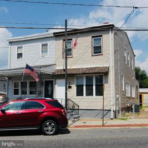 135 N BROADWAY