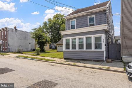 402 MIDDLESEX STREET