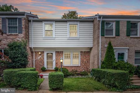 5416 BROMYARD COURT