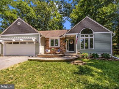 6809 WOODS COURT