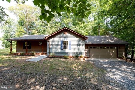 577 LAKE CAROLINE DRIVE